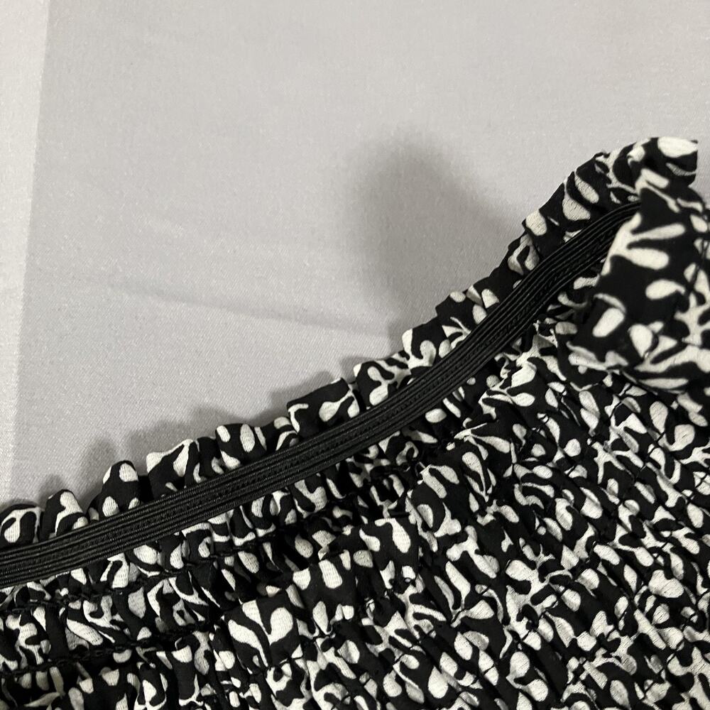 Black White Floral Blouse Womens XL Smocked Neck 3/4 Sleeve Pullover Top Casual - Picture 10 of 16